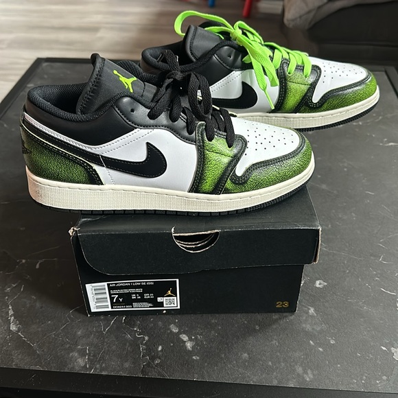 Air Jordan 1 low - Picture 2 of 6